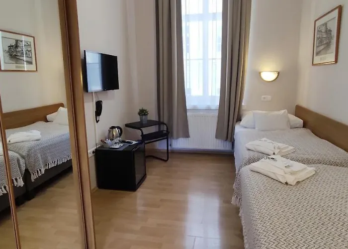 Csaszar 3* Budapesta